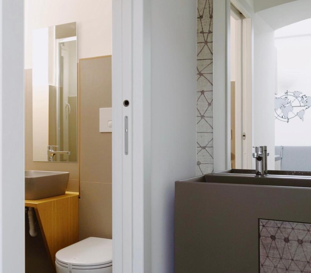 Centro Acquario Family Apartment Генуа Екстериор снимка