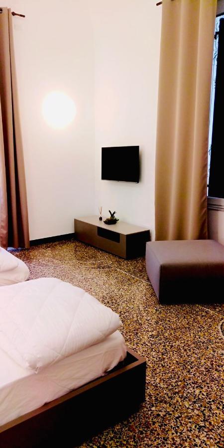Centro Acquario Family Apartment Генуа Екстериор снимка